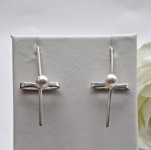 ❤️ MODERN PEARLY STERLING SILVER EARRINGS - Picture 10 of 10